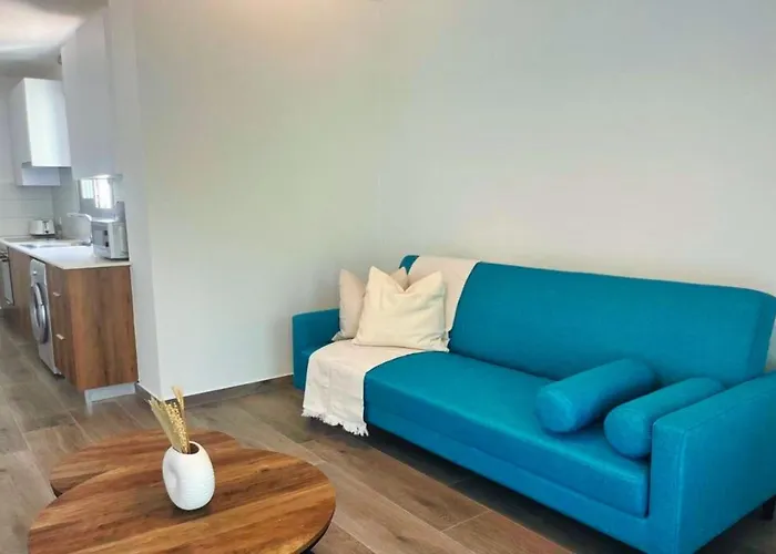 Phaedrus Living Coral Harmony Appartement